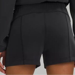 Lululemon Softstreme High-Rise Short 4"